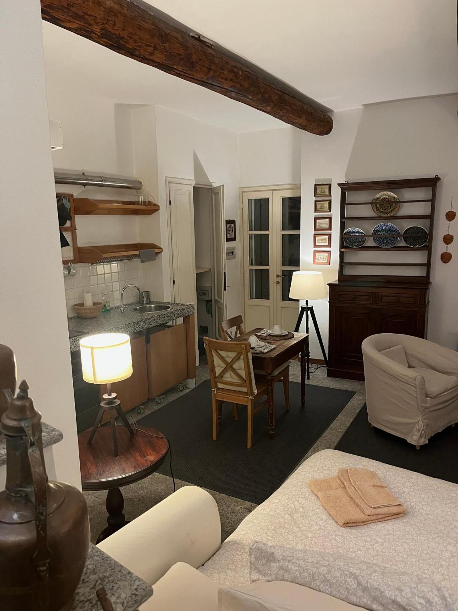 Bellagio Retreat - Cozy Apartment In San Giovanni ภายนอก รูปภาพ